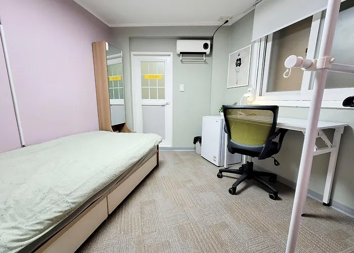 Shinmyodang Hostal *
