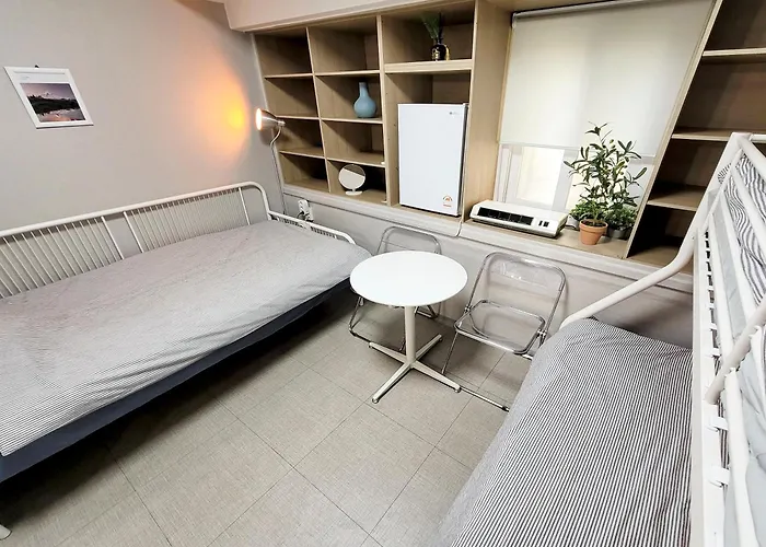 Hostal Shinmyodang Seúl